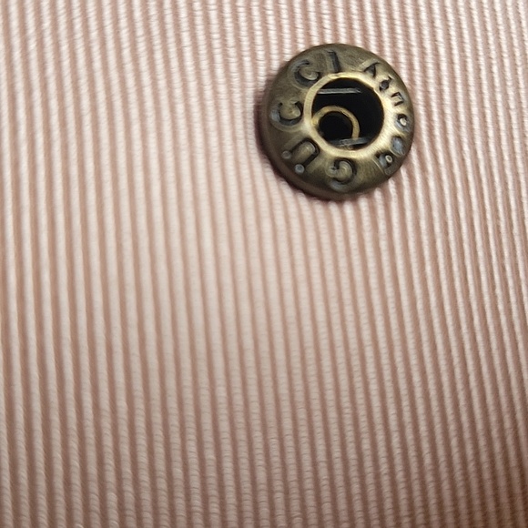 Gucci Light Pink Floral Pouch - Picture 8 of 10